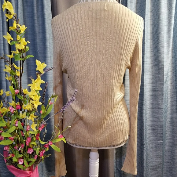🌻🌺🌻AUGUST SILK LIKE NEW SILK BLEND CARDIGAN!! - Picture 2 of 5